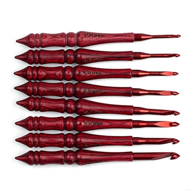 Wooden Crochet Hooks Ergonomic Handle - Uncinetto ergonomico con manico in legno