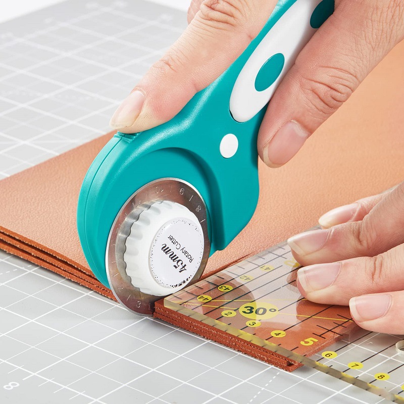 Taglierina Rotante 45mm con Ma - Rotary Cutter For Fabric 45Mm recensione e prezzo