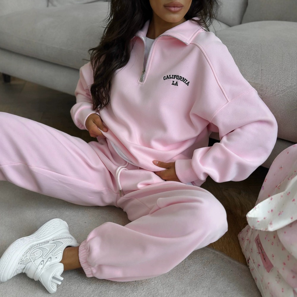 Completo Sportivo con Felpa Ri - Embroidery recensione e prezzo
